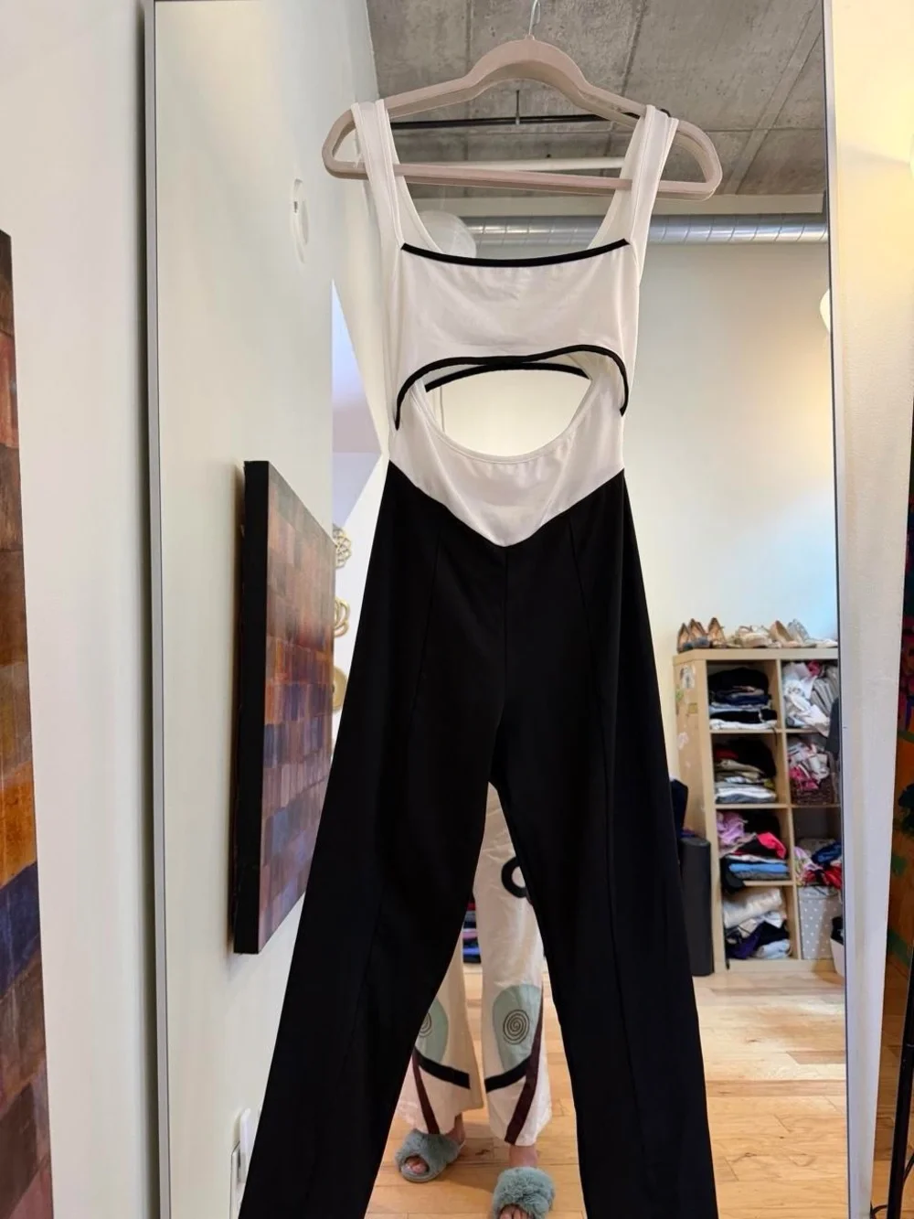 N/A chic black